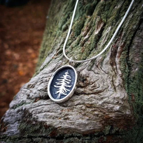 Pendentif Sapin noir